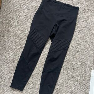 Old Navy Active Black Leggings